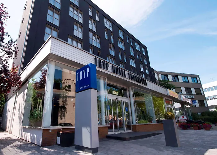 Tryp By Wyndham Frankfurt 酒店