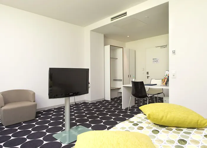 Tryp By Wyndham Frankfurt 3* 美因河畔法兰克福