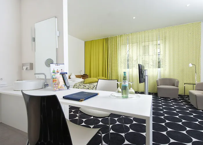 Tryp By Wyndham Frankfurt 酒店 美因河畔法兰克福