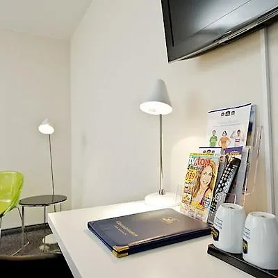 Tryp By Wyndham Frankfurt 3* 美因河畔法兰克福